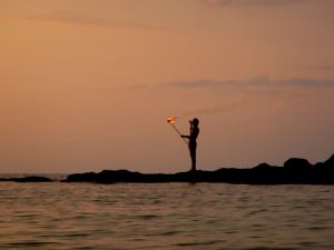 End of the day Pauoa Bay, Hawaii